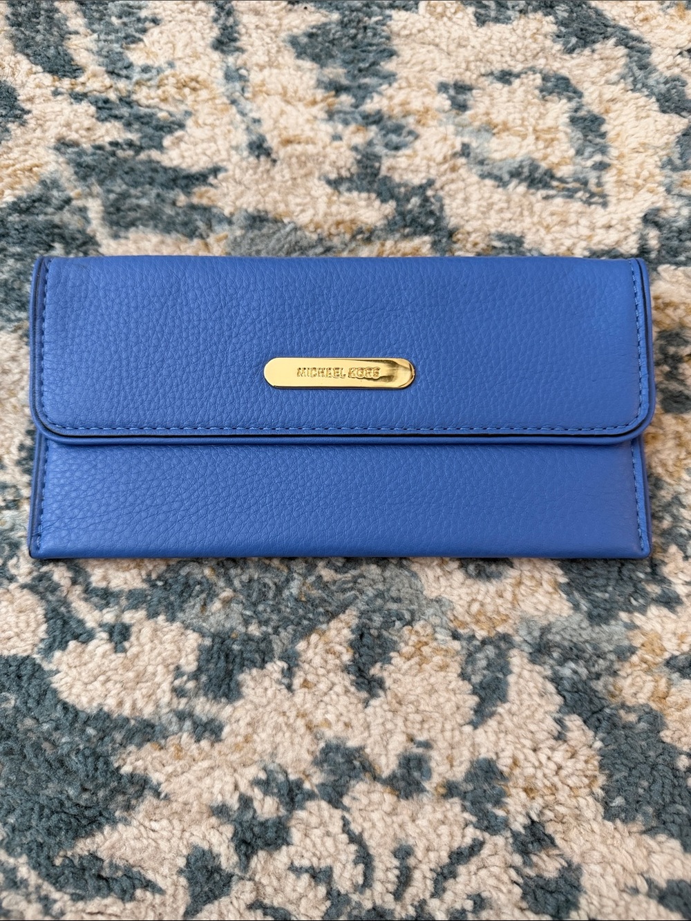 MICHAEL KORS Cobalt Blue Pebbled Leather Continental Wallet with Gold Plaque
